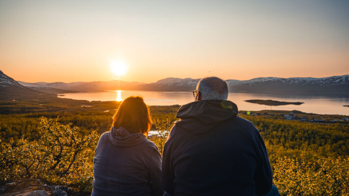 Experience Abisko's midnight sun
